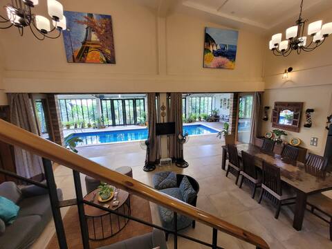 Serene Oasis near Tagaytay: Spacious Loft w/ Pool