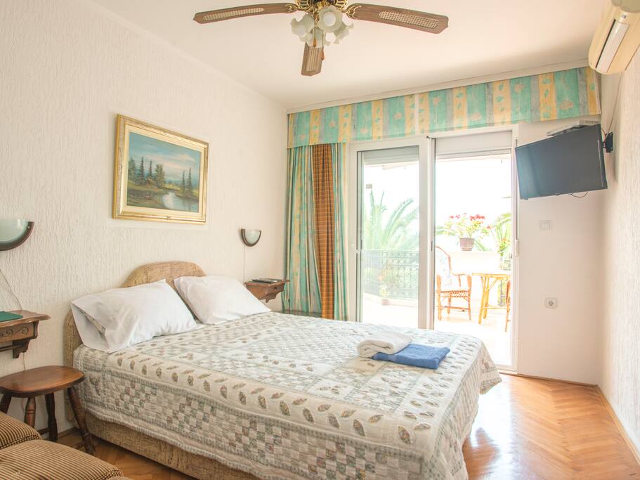 Privat Room with the bathroom