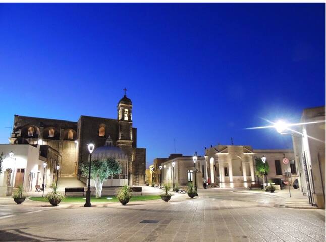 A recently renovated big villa in Salento gallery image 2