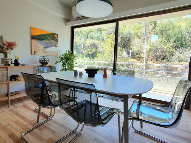 Acropolis Hill Apartment gallery image 5