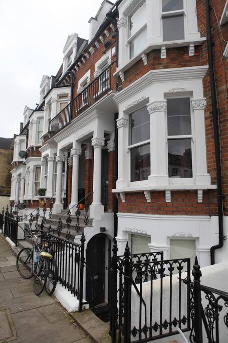 Raised ground floor flat