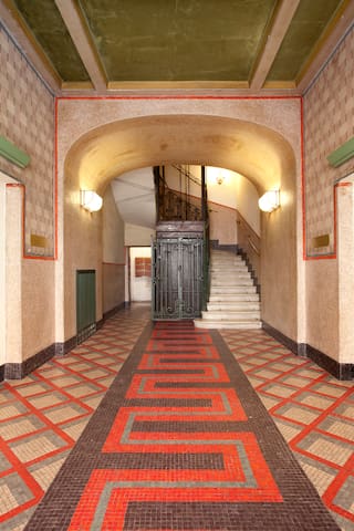 Palazzo storico vicino all'Arena