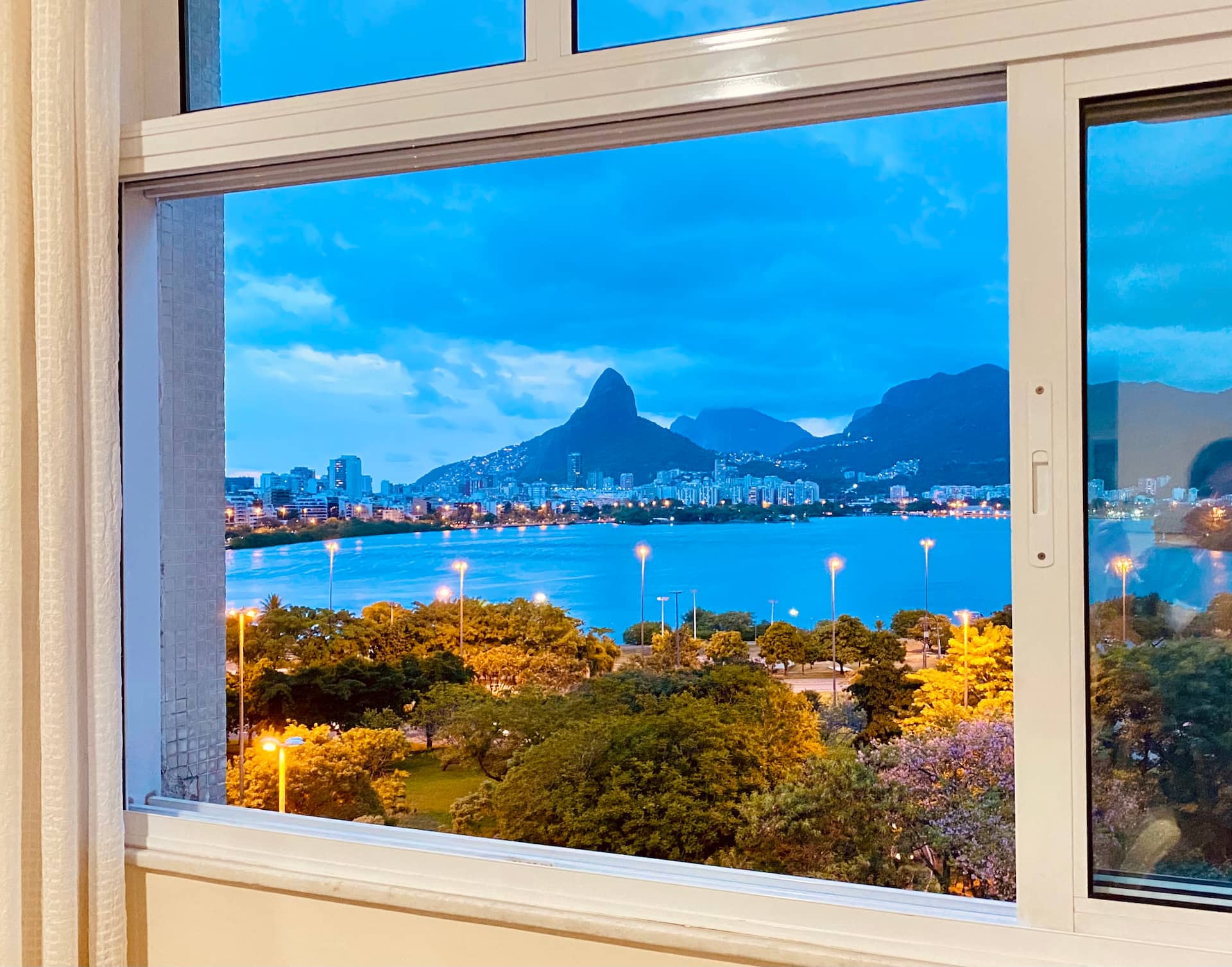 2-bedroom apartment - panoramic view and garage