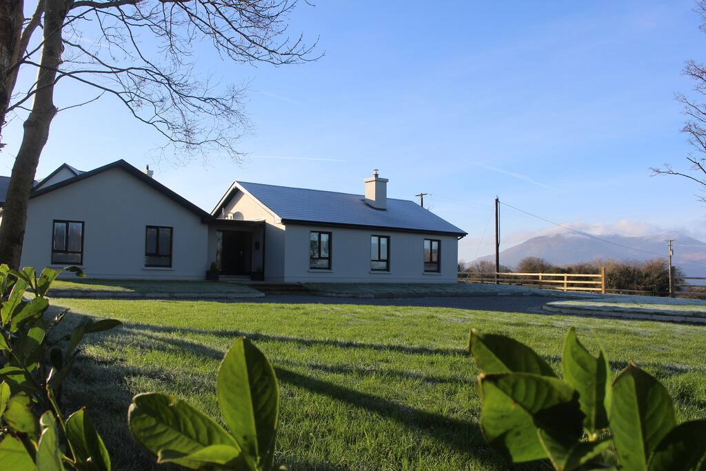 LORETO BUNGALOW