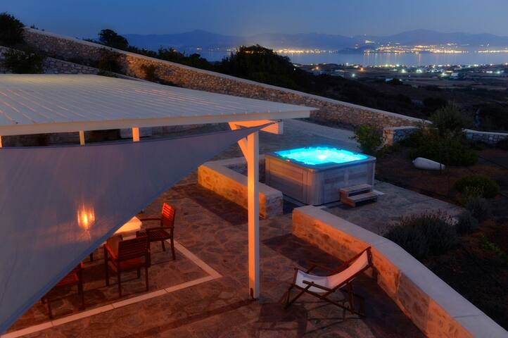 Calypso villa gallery image 3