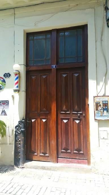 puerta de entrada de la casa