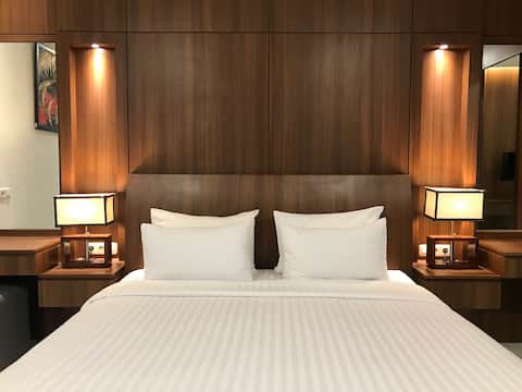 1BEDROOM/1BATHROOM Executive Suite at Setra Duta
