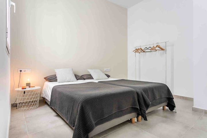 غرفة النوم 2