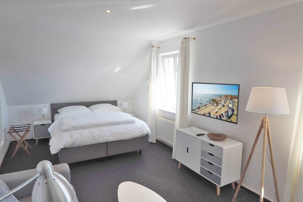 Boxspringbett, maritime Einrichtung