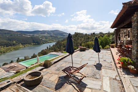 Douro Villa with swimming pool, Penafiel, Portugal