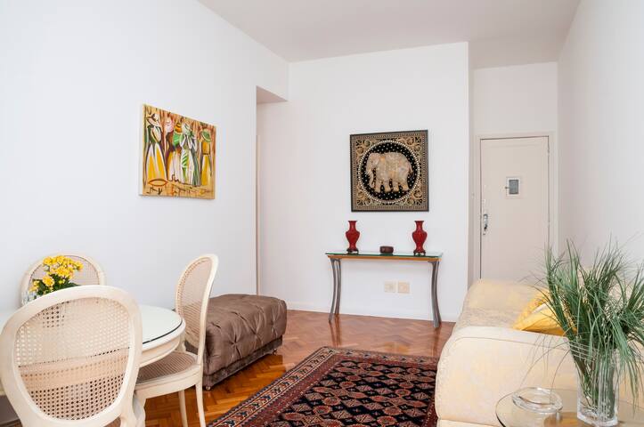 Apt 2 quartos em Copacabana gallery image 3