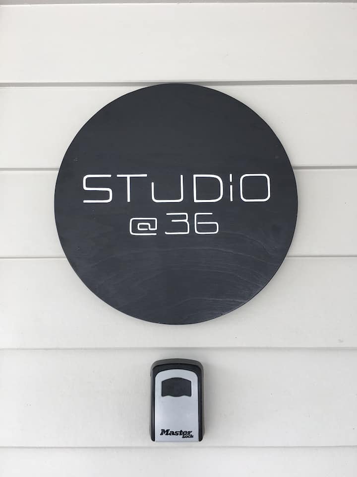Studio @ 36  Close to the beach and to town!