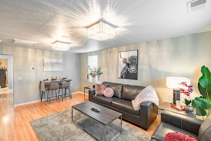 Downtown Williams | Walk Route 66 | Pet Friendly - 윌리엄스