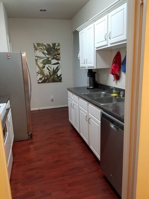 Fridge, Washer, Microwave, stove
