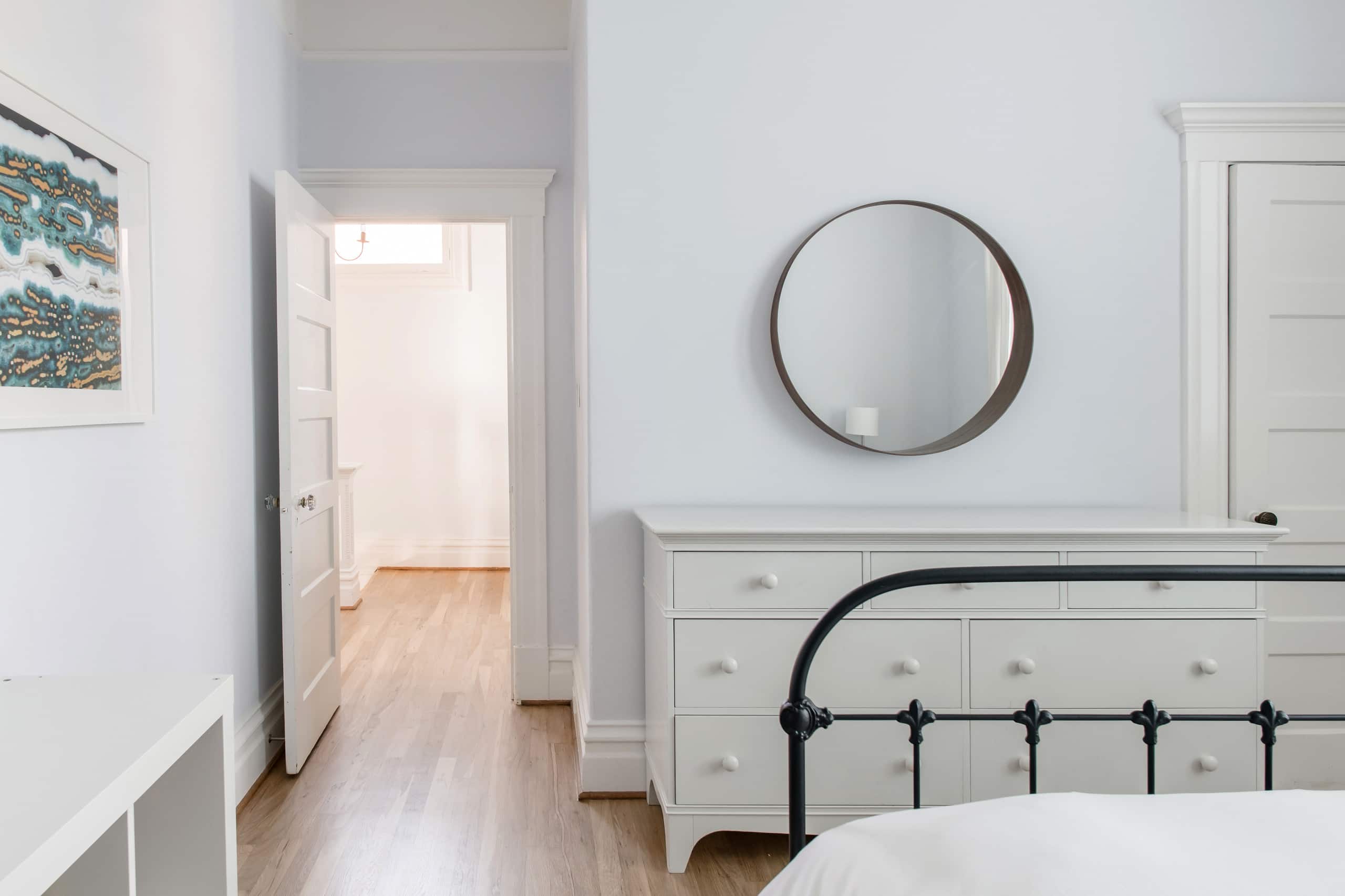 Home in San Francisco · ★4.97 · 3 bedrooms · 3 beds · 2.5 baths - Image 17