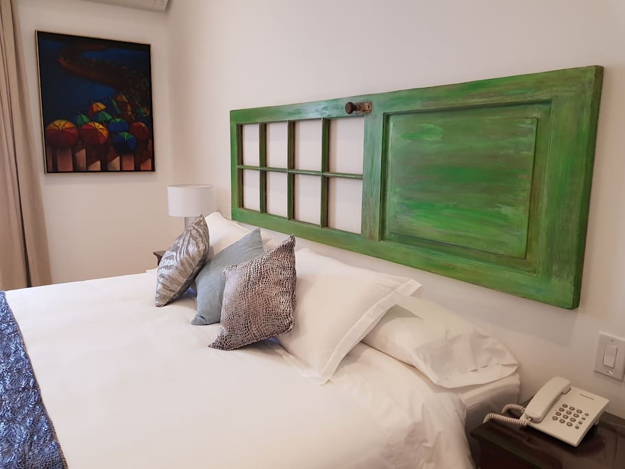 Room 5 - Jr. Suite - Boutique Hotel 5ta y 8 Vedado