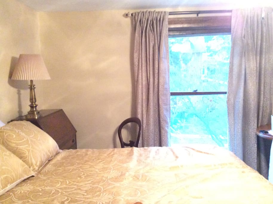 Brand new Queen bed and secretary