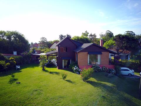 Beautiful house for 10 unbeatable location