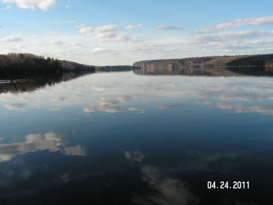 Lower Lake Mazinaw