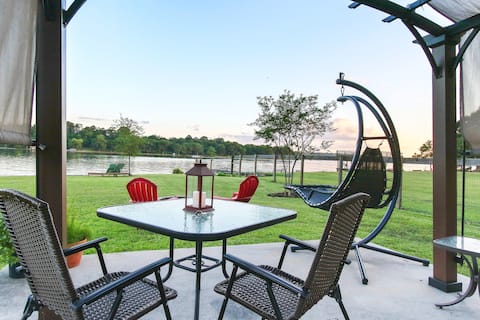 Escape Glamping, Kayaking/SUP & Fishing Adventure