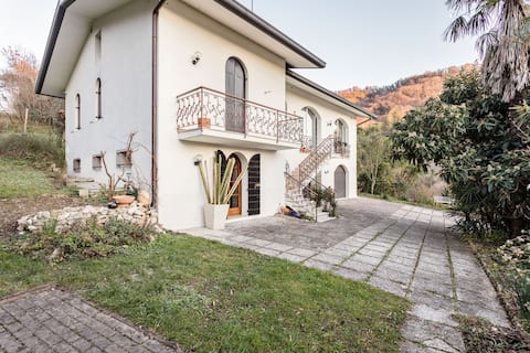 Villa Maria a Tarzo, Panoramic View and 3 bedrooms