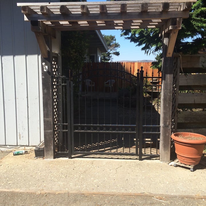 Private Suite Steps From Tomales Bay