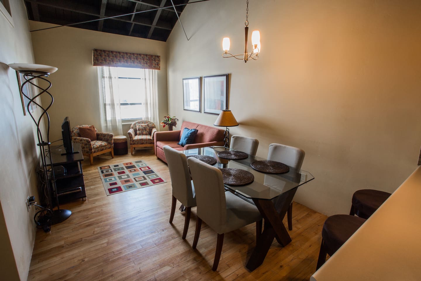 The best Airbnb in Medford, Oregon