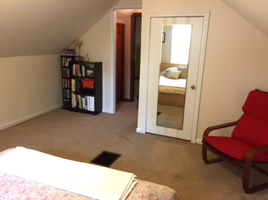 Closet available to hang clothes