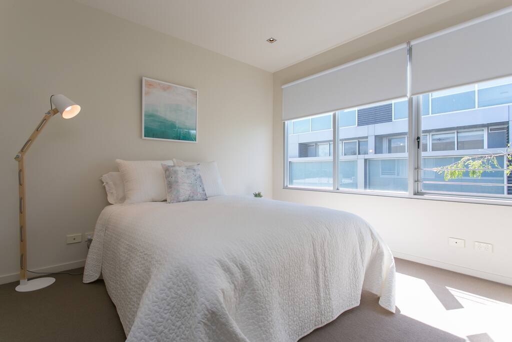 Master Bedroom (Queen size) on level 3