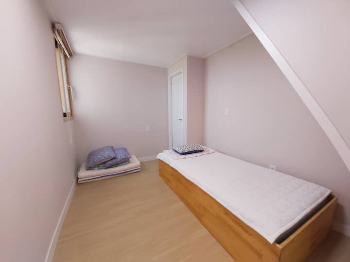 Habitación pequeña.