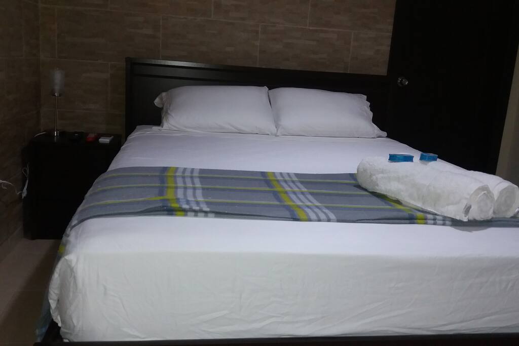 Cama Queen