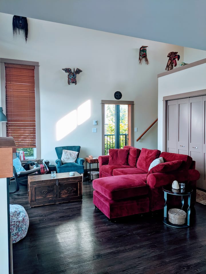 Stunnning Ocean View - 3 Beds -Sauna, Pet Friendly