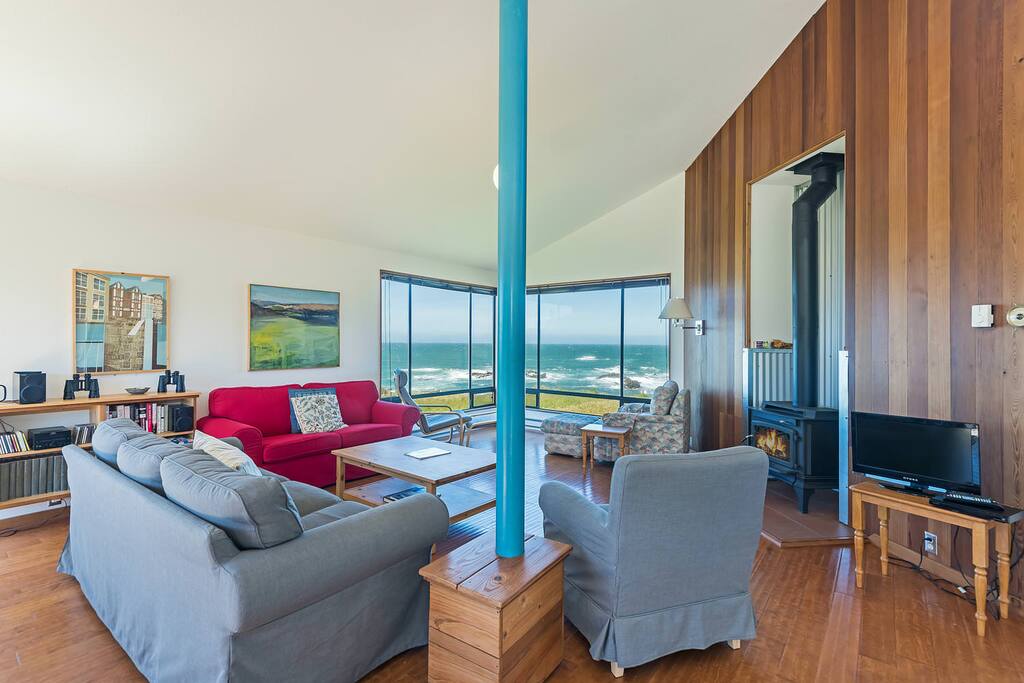 Living Room with Fireplace