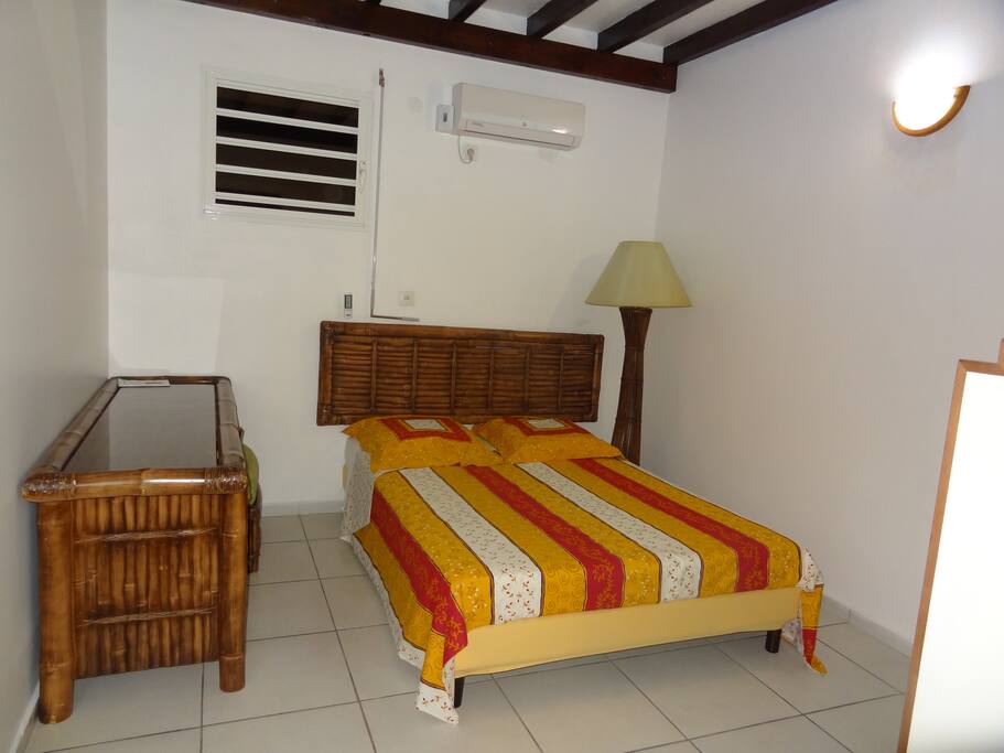 Chambre 1 avec SDB attenant