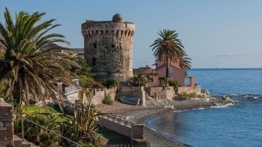 Cap Corse villa rental villa 2 km from the Miomo beach