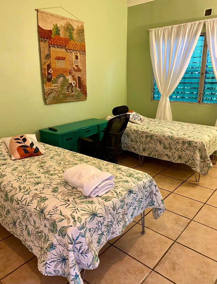 غرفة بيرو - غرفة نوم 2