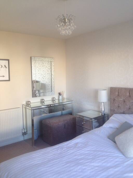 Dressing table in bedroom