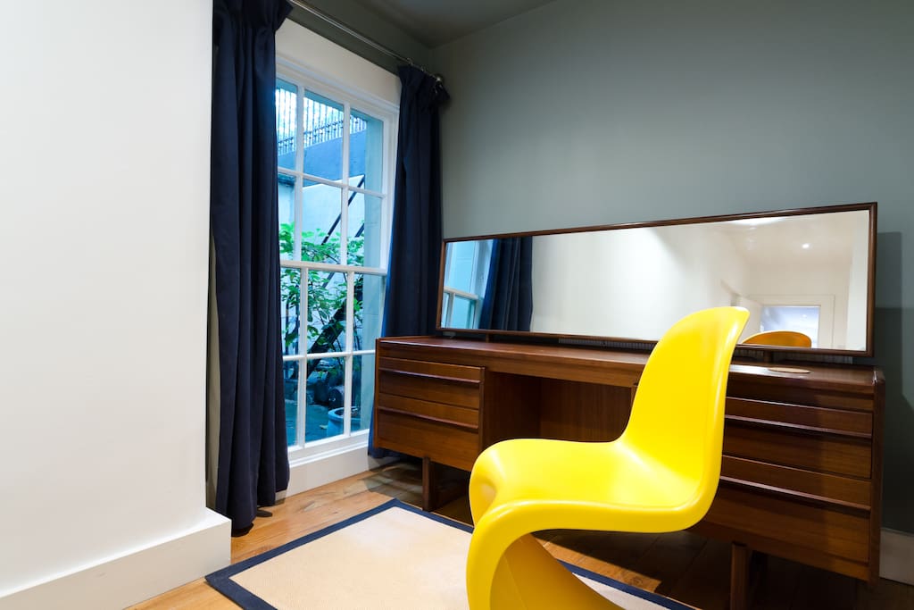 Stay Classy Liverpool: Georgian grandeur and iconic furniture combine to create an elegant vibe
