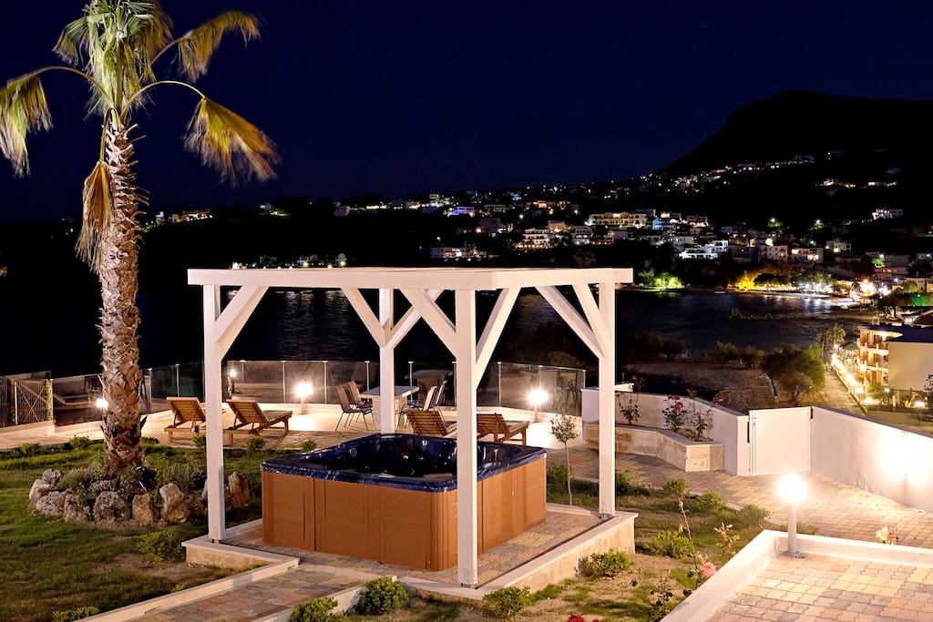 Jacuzzi View