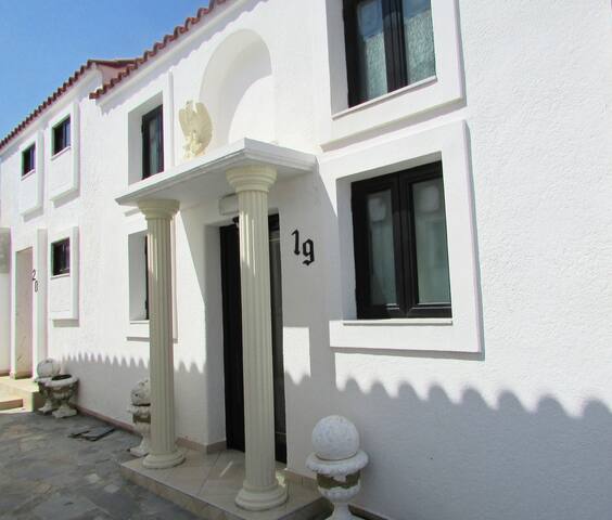 Castellino 2 X Loft Apartments for 10 people gallery image 2