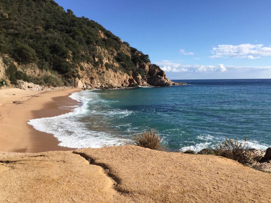 Plage privée pour les habitants de l'urbanisation "Rosamar"...