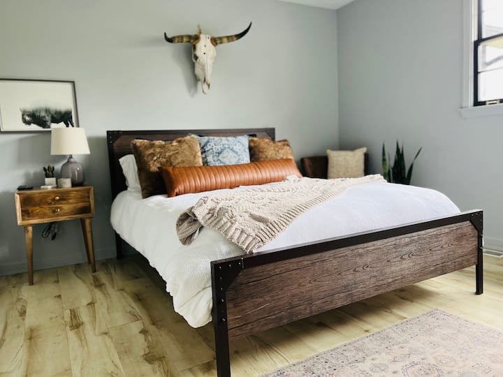 Guest bedroom where we hope you have solid dreams and peaceful rest for whatever brings you here. 