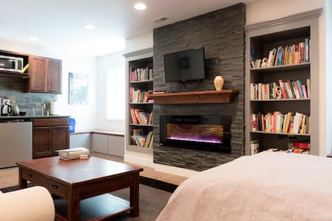 Successful Airbnb property: Cozy Studio in BEST Neighborhood: Berkeley in West Highland