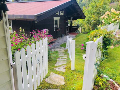 Bear Creek Cottage