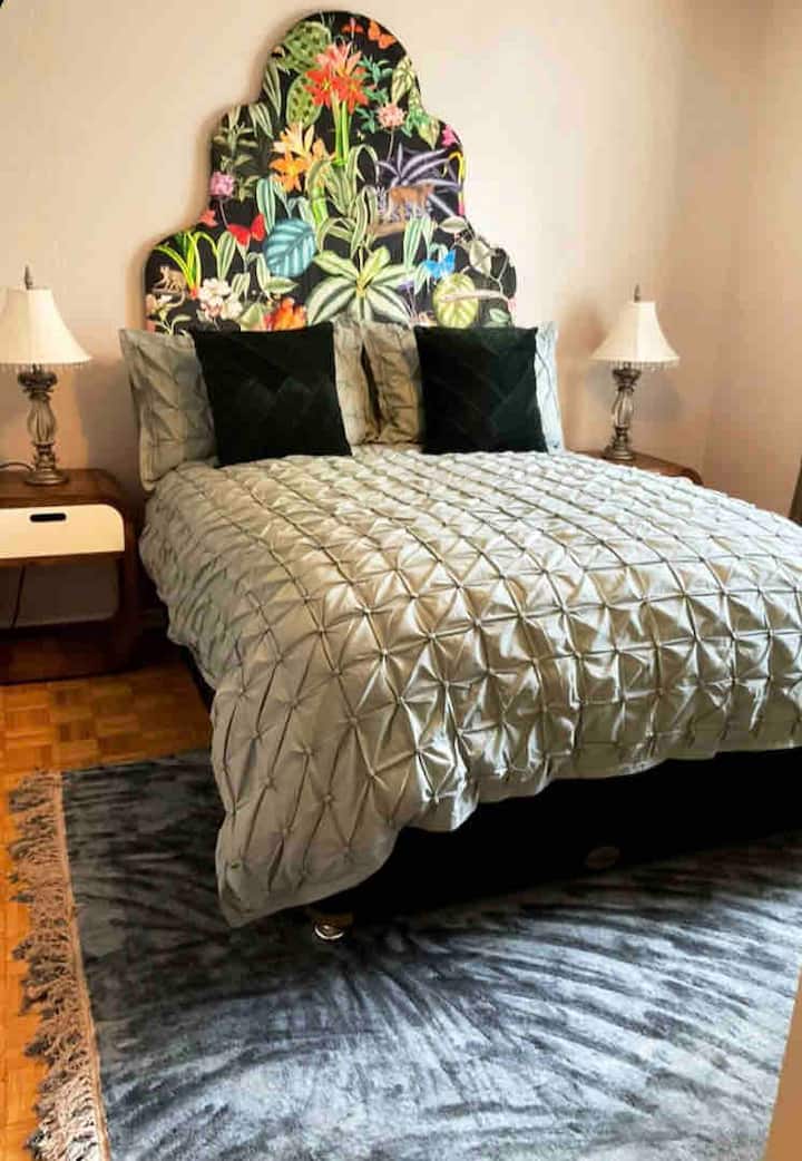 საძინებელი 1