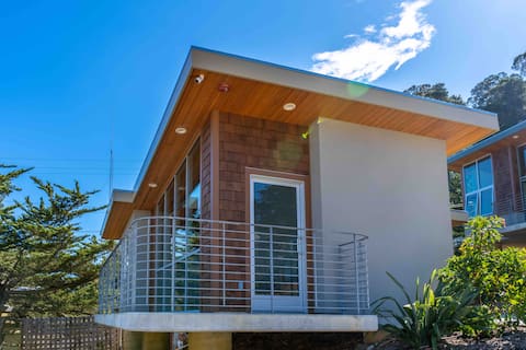 NEW!Coastal Suite 3 Private, Clean, No Common Area