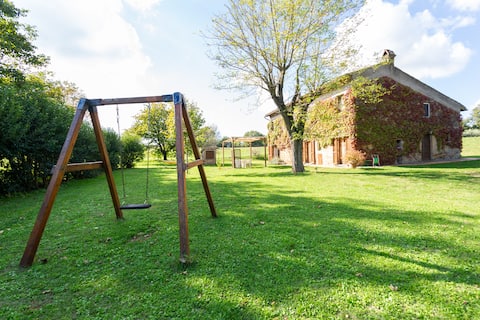 Farmhouse between Orvieto and Civita di Bagnoregio