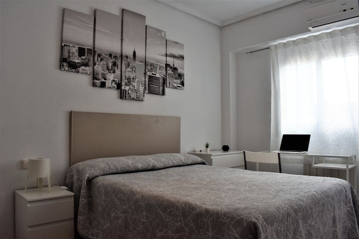 Air-conditioned/heated doule room
