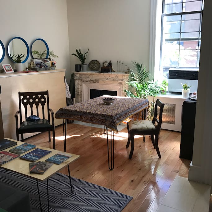 There's a dining room table