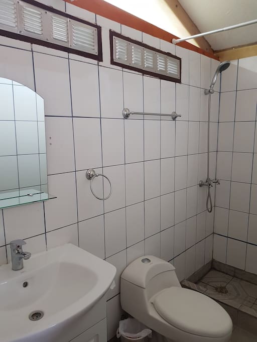 Baño privado con ducha